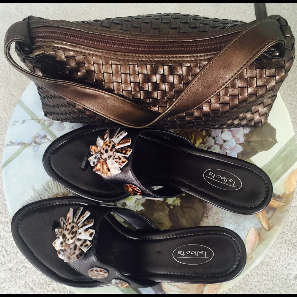 Gorgeous MATRIX hand bag and TAlBOTS sandals.